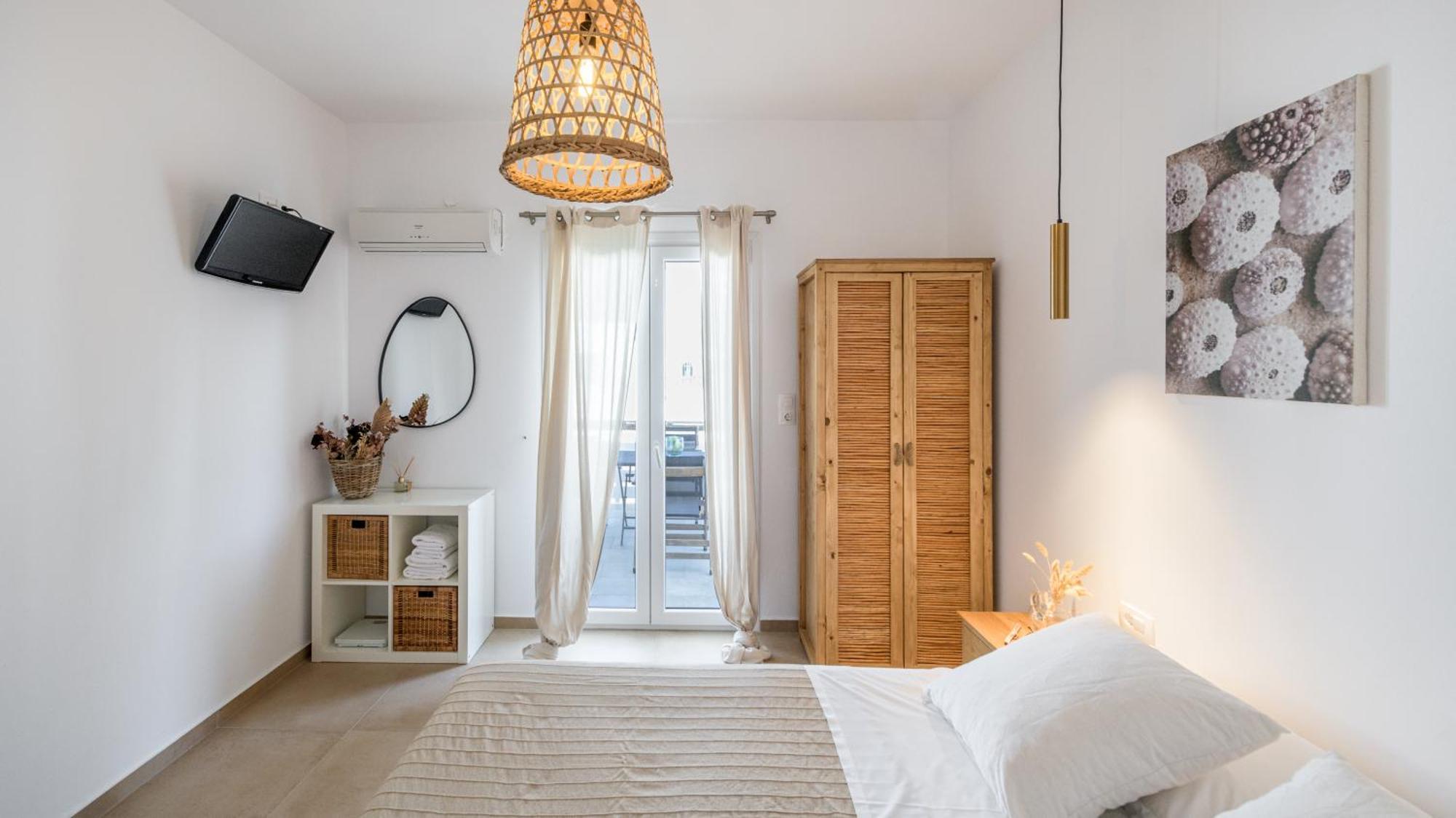 Litsa Malli Rooms Pollonia ภายนอก รูปภาพ